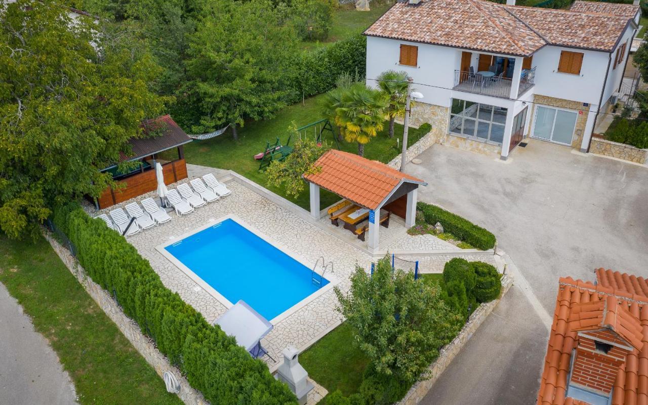 פאזין Villa Semy מראה חיצוני תמונה